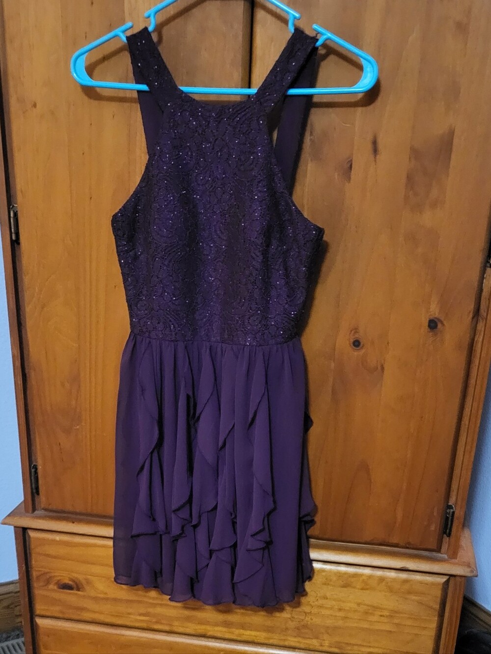 Windsor Juniors Deep Purple Sparkly Halter & Tiered Ruffle Party Dress Sz 3